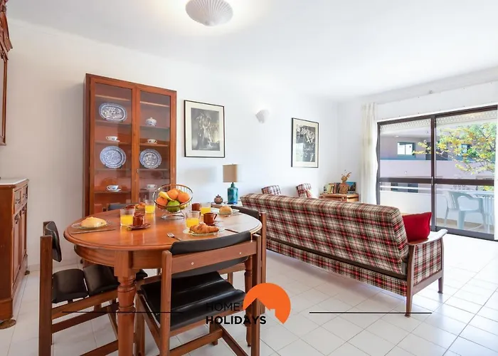 #132 Velamar 414 By Holidays *