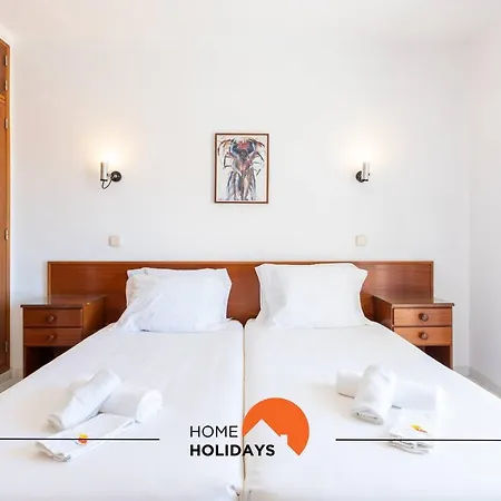 #132 Velamar 414 By Holidays Apartamento *